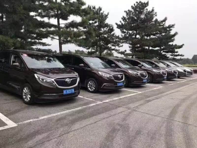 7座别克商务GL8ES